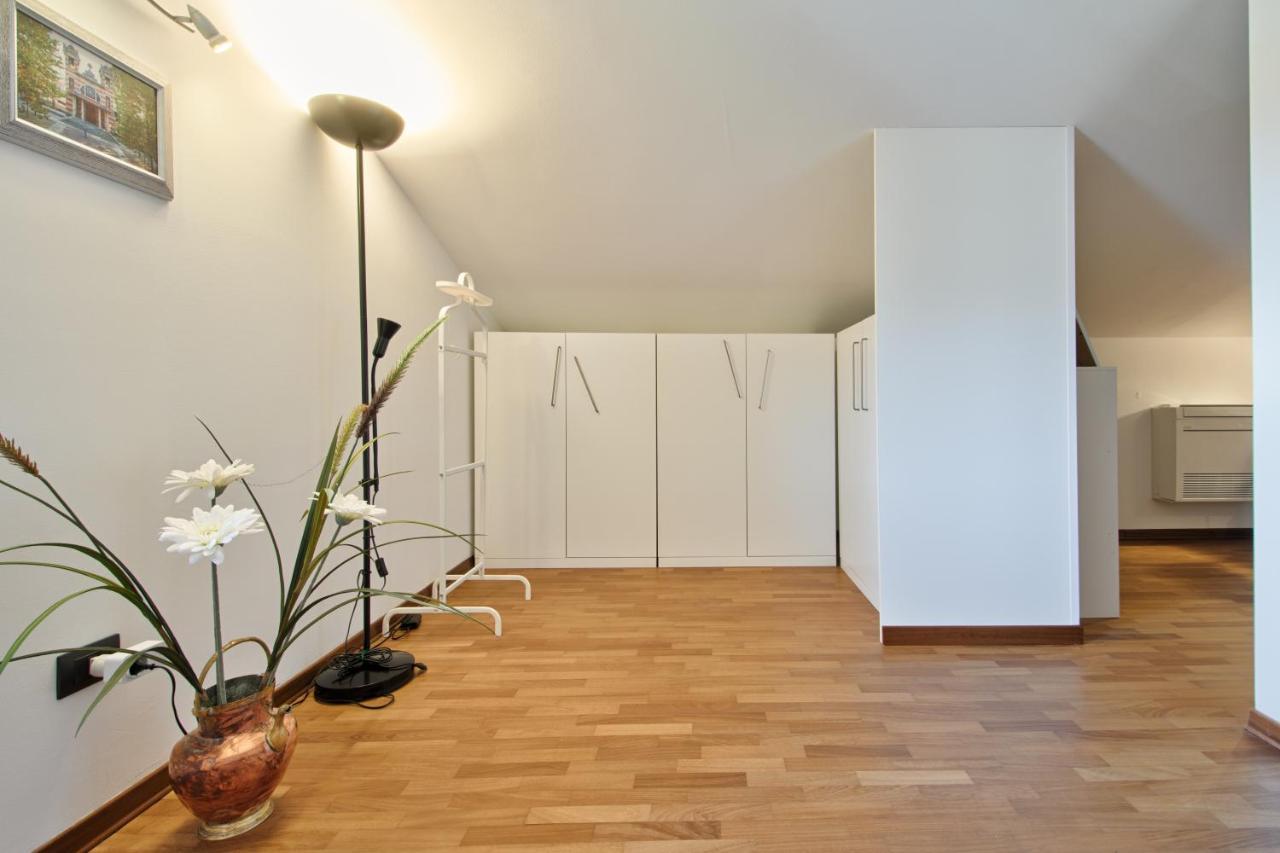 5 Miglia Apartment La Mansarda A Collegno Eksteriør billede
