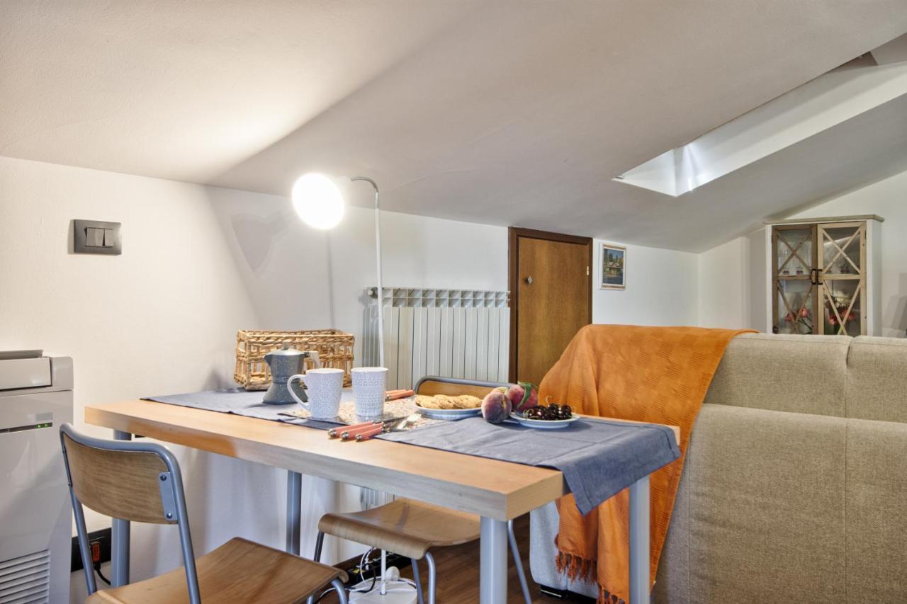 5 Miglia Apartment La Mansarda A Collegno Eksteriør billede