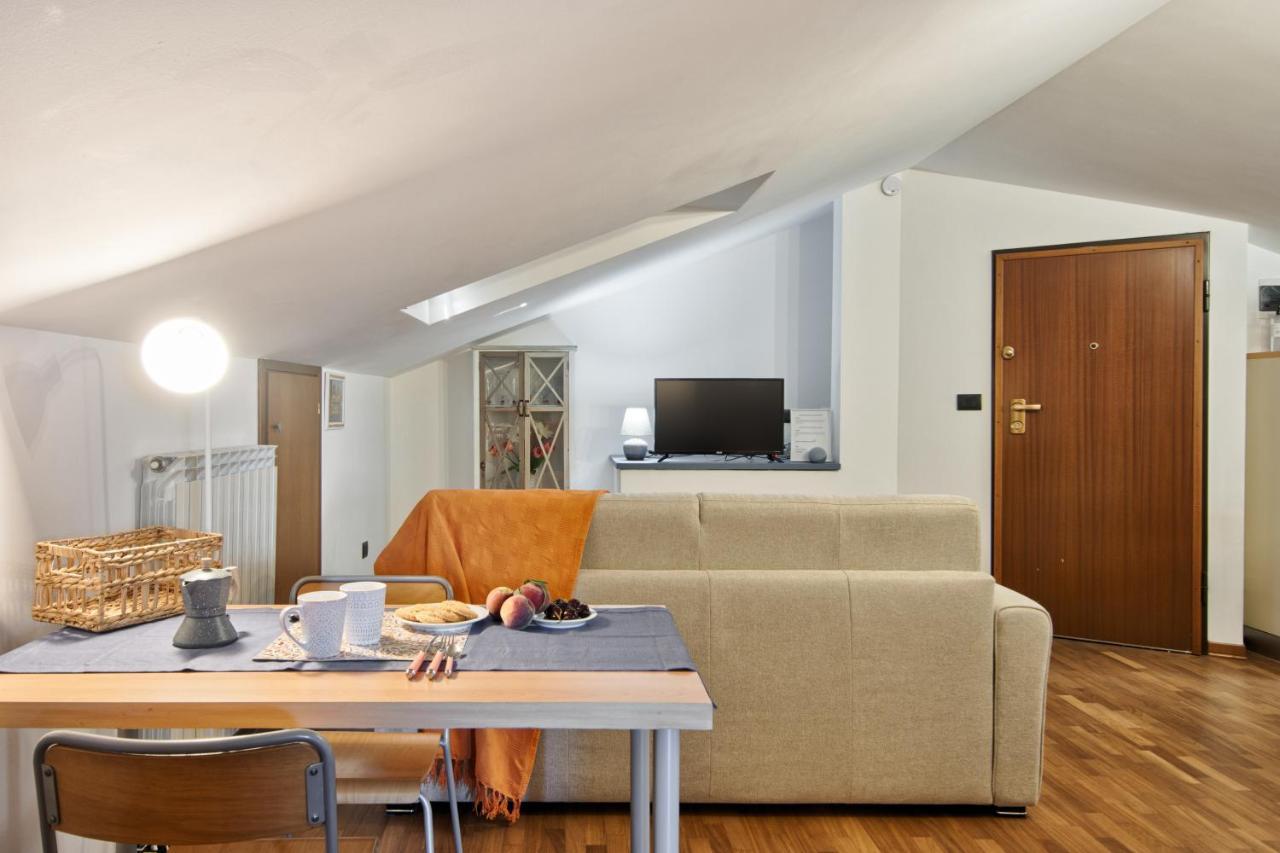 5 Miglia Apartment La Mansarda A Collegno Eksteriør billede