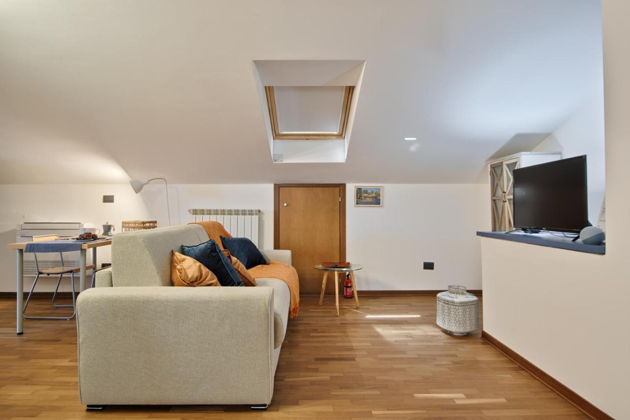 5 Miglia Apartment La Mansarda A Collegno Eksteriør billede